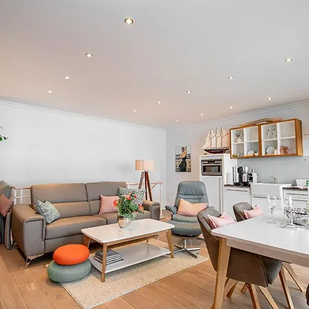 Paula Promenadendeck * Sellin