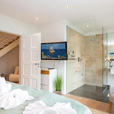 Paula Promenadendeck 公寓 *